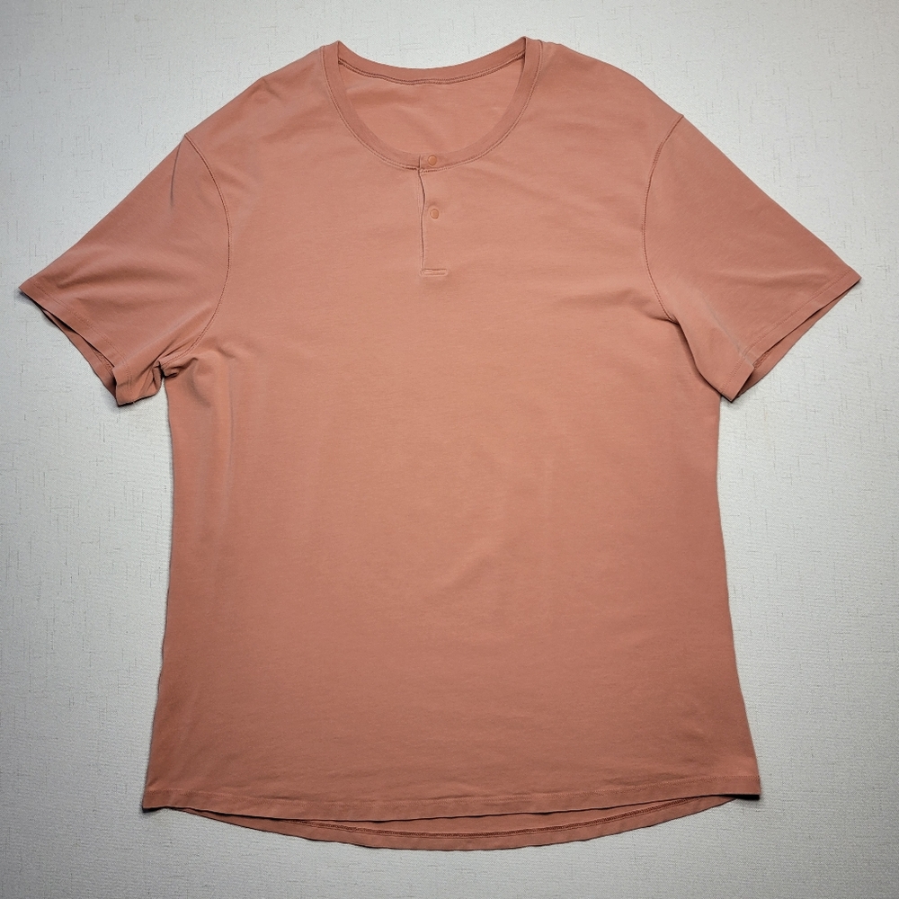 Lululemon Athletica 5 Year Basic Snap Button Henley